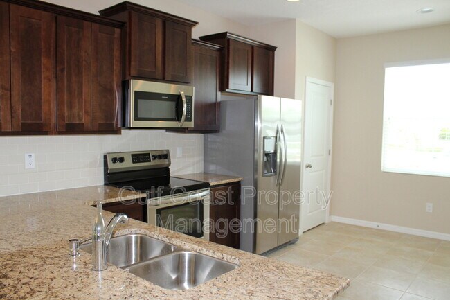 Foto del edificio - 6496 Boxgrove Dr