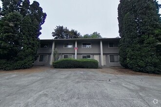 Building Photo - 1777 SE Lilly Pl