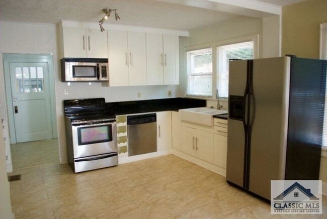 Foto del edificio - 2180 S Lumpkin St