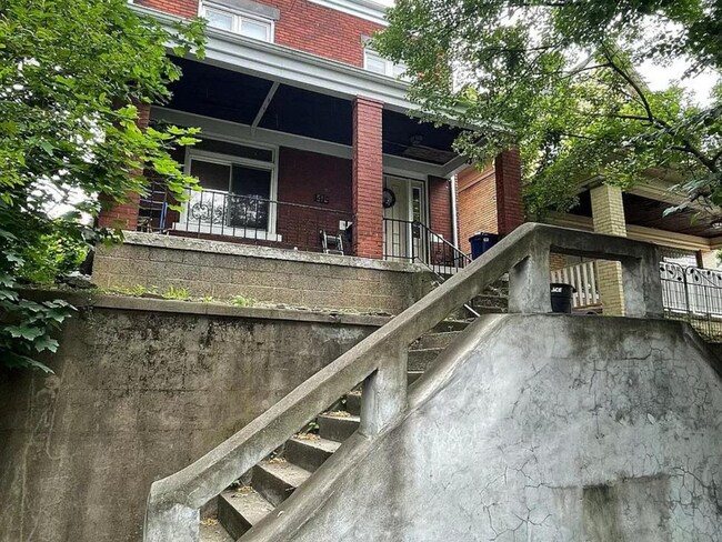 Building Photo - 1415 Rutherford Ave
