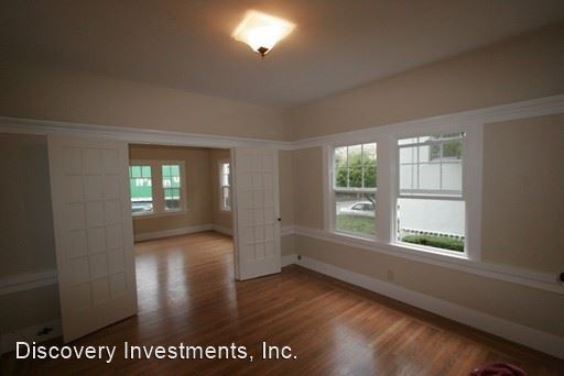 Building Photo - 730 Wesley Way