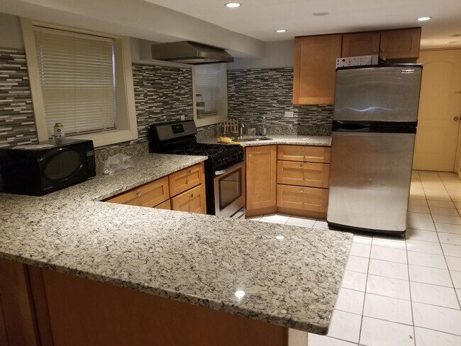 Foto del edificio - 3828 N Francisco Ave