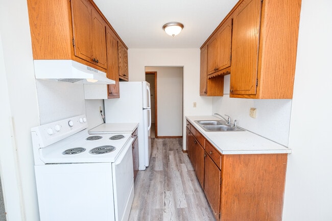 1 Bedroom - Longfellow Place