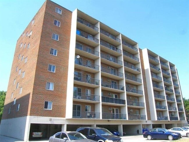 Building Photo - Gemini Towers Apartments
