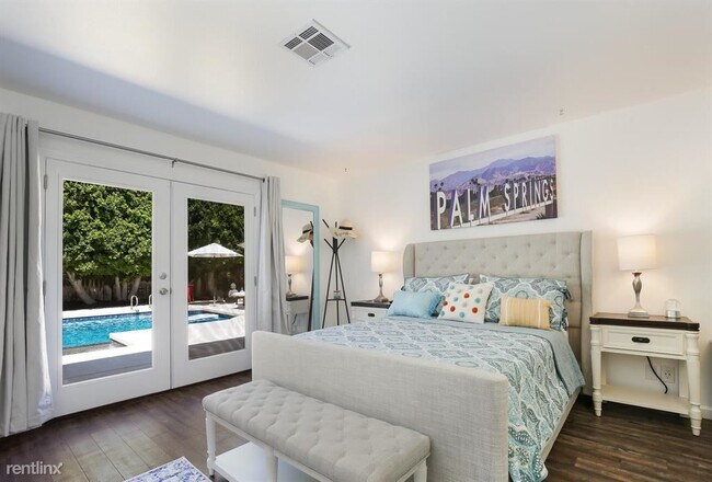 Foto del edificio - 3 br, 1.5 bath House - 1962 E Baristo Rd