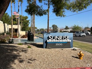 Building Photo - 3500 Hayden Rd