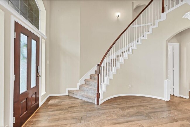 Building Photo - 31406 Capella Cir