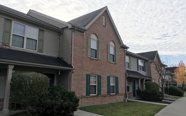 Foto del edificio - 751 Chestnut Grove Dr