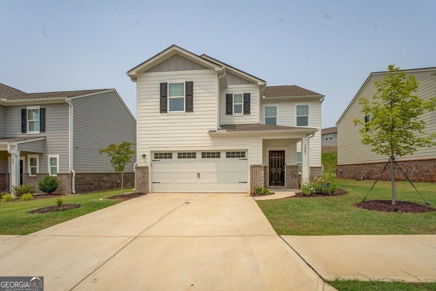 Foto principal - 7061 Rochford Dr