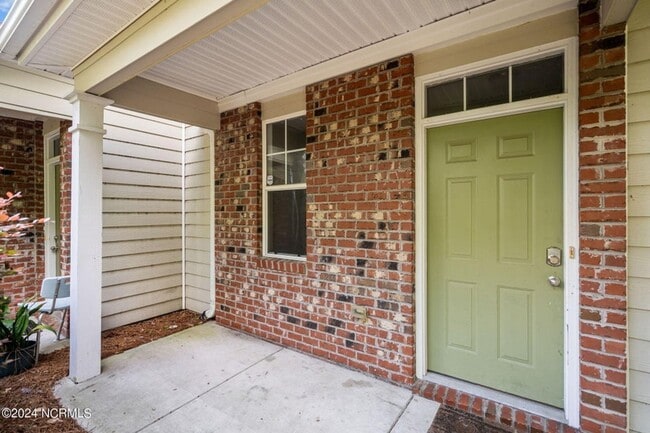 Photo - 2 Bedroom 2.5 Bathroom Townhouse in Wilmin...