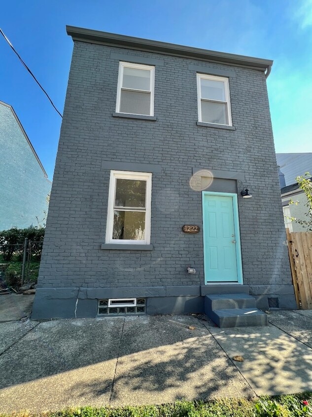 Stunning Covington Remodel! House Rental in Covington, KY