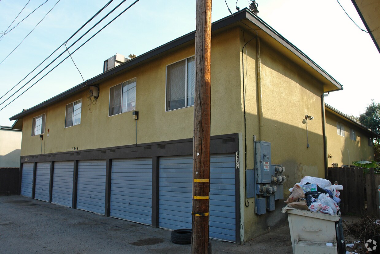 Foto del edificio - 3349 E Sierra Madre Ave
