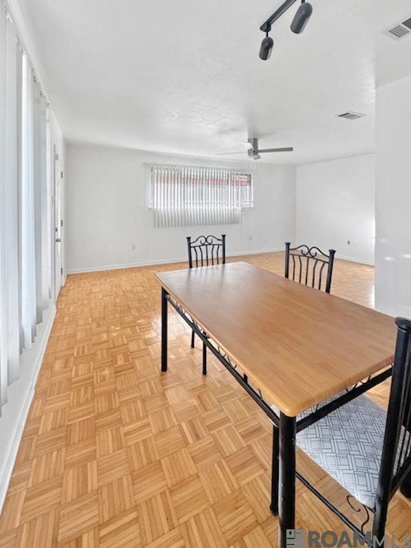 Foto del edificio - 1945 77th Ave