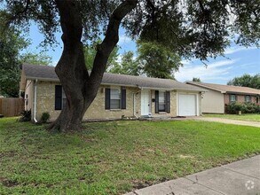 Building Photo - 4025 Charter Dr