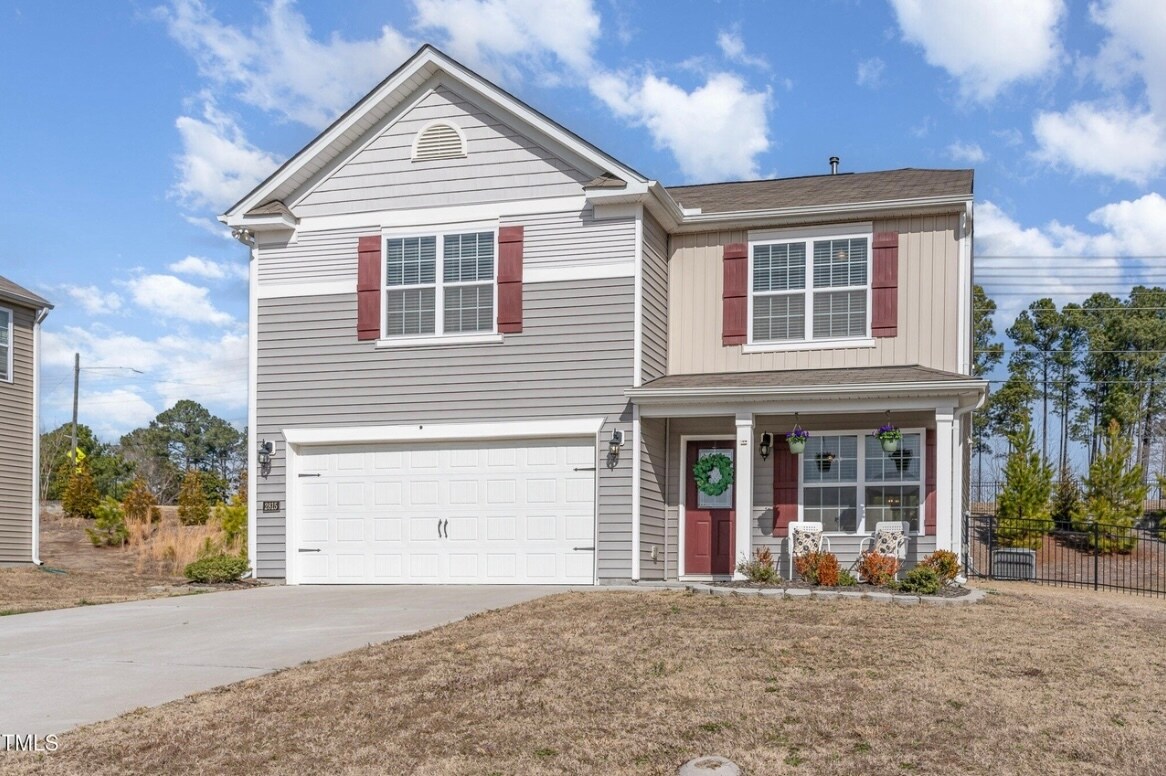 Foto principal - 2815 E Brookwood Ct