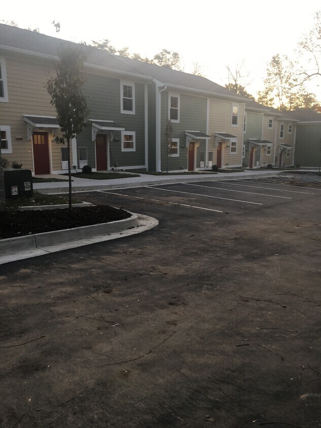 370 Glen Arvin Ave, Lexington, KY 40508 Townhome Rentals in Lexington