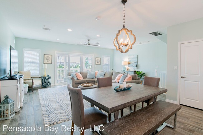 Building Photo - 3 br, 3 bath House - 14473 Salt Meadow Drive