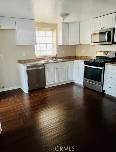 Foto del edificio - 5640 Riverside Dr