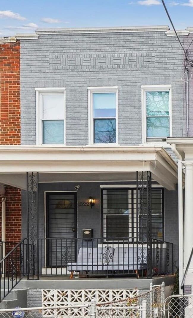 Photo - Stylishly Renovated 3 bedroom, 2.5 bath wi... Townhome