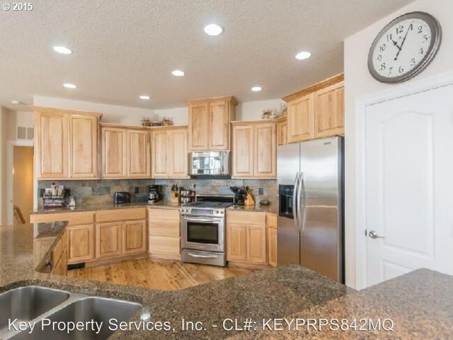 Foto del edificio - 1340 N S St