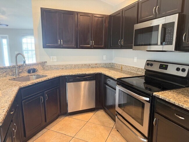 Foto del edificio - Spacious 3 Bed / 2 Bath Home in the Heart ...