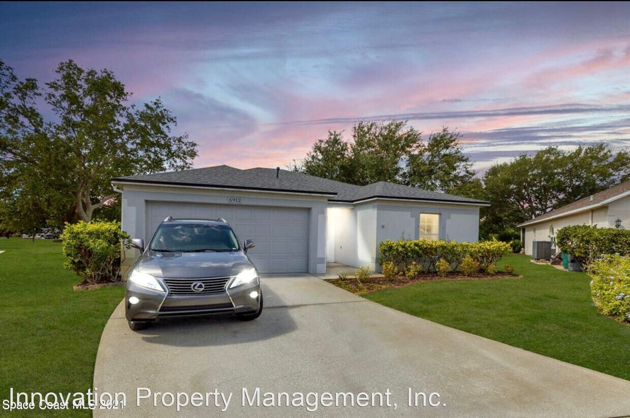Foto principal - 3 br, 2 bath House - 6912 Raccoon Court