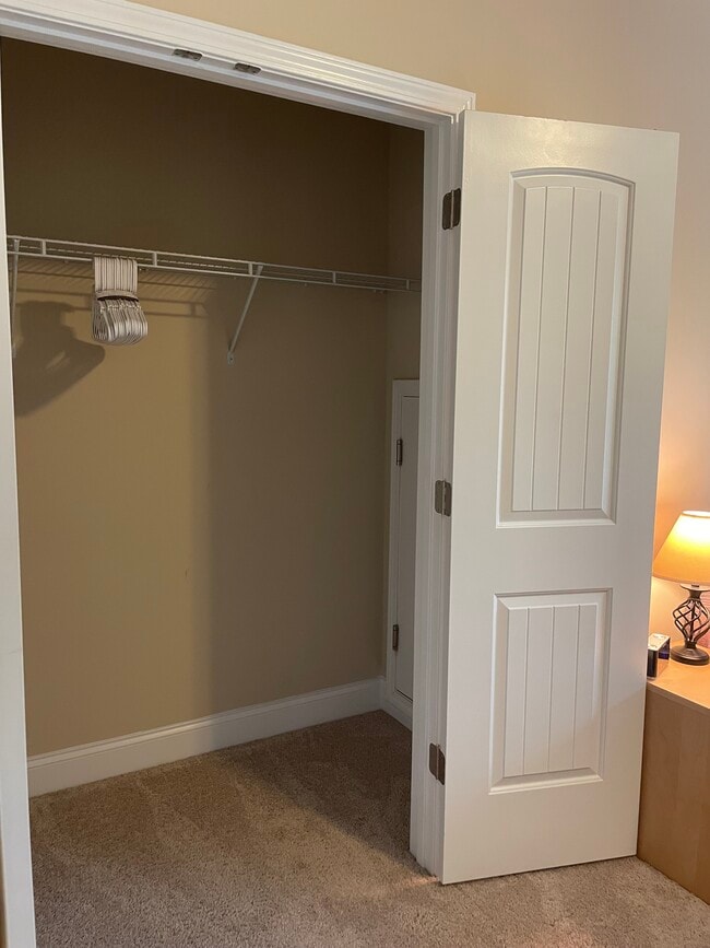 Foto del edificio - 8552 Loxton Cir