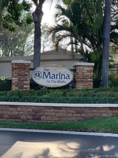 Foto del edificio - 1801 Marina Isle Way