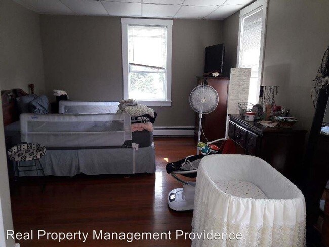 Foto del edificio - 138 Sandringham Ave