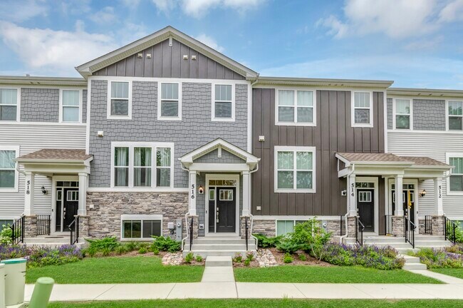Building Photo - 516 Wolverine Dr