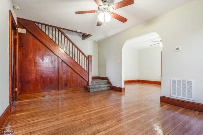 Foto del edificio - 51 Park Ave