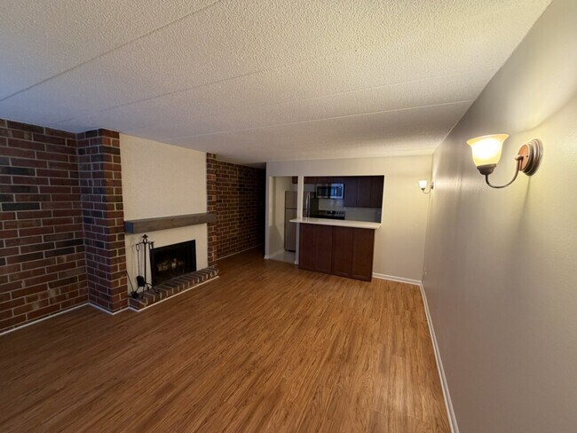 Foto del edificio - 2235 N Halsted St