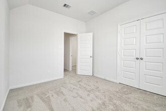 Building Photo - 1534 Revolution Way