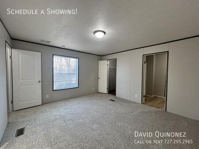 Foto del edificio - 2737 W Washington Center Rd