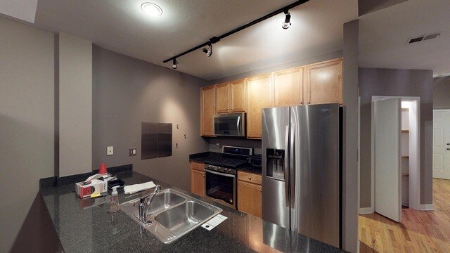 Foto del edificio - 843 W Monroe St
