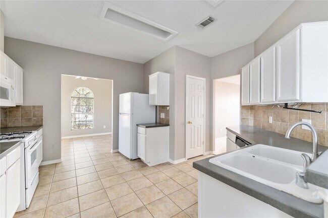 Foto del edificio - 12106 Landsdown Ridge Way