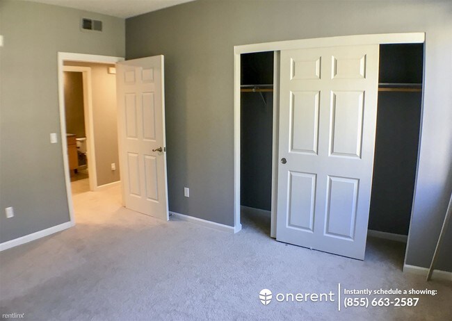 Foto del edificio - 88 N Jackson Ave