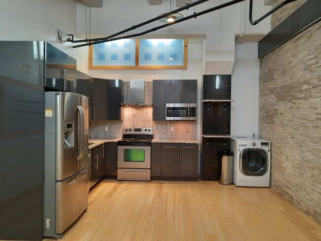 Modern kitchen - 75 Liberty Ave