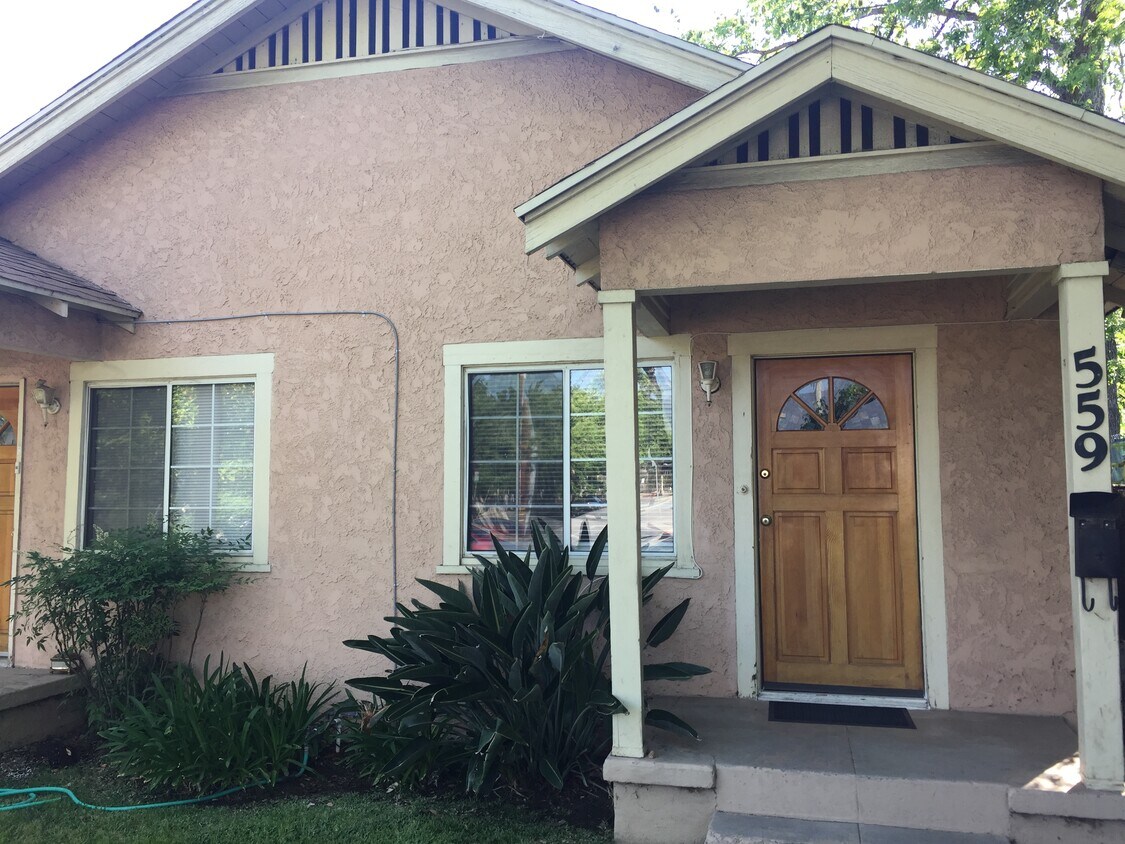 front of property - 559 Lincoln Ave