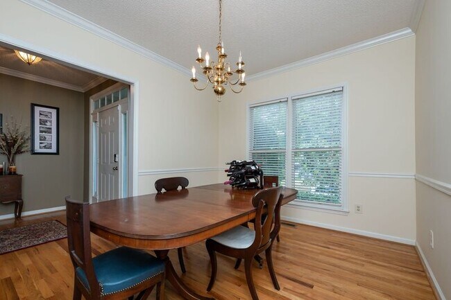 Building Photo - 109 Keowee Ave