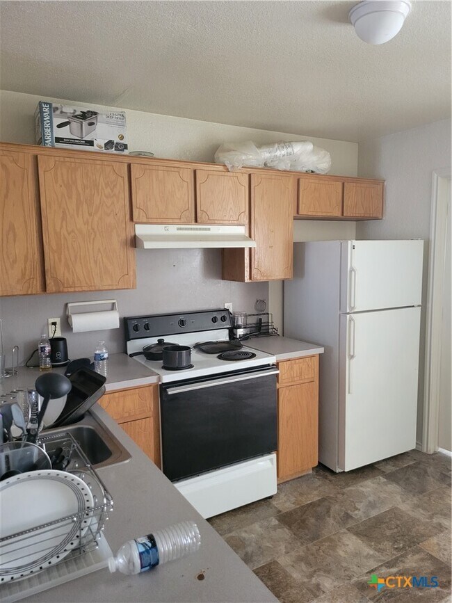 Foto del edificio - 1710 Old FM 440 Rd