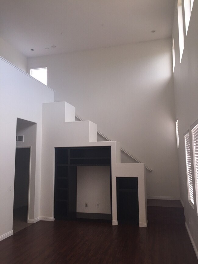 Foto del edificio - 13333 Snowbell Ln