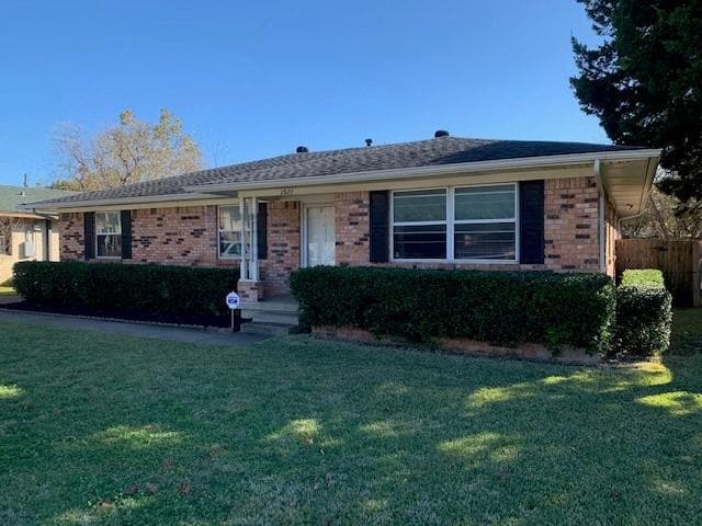 Building Photo - 2820 Oates Dr