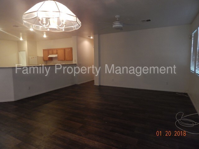 Foto del edificio - 5622 Sage Pines Dr