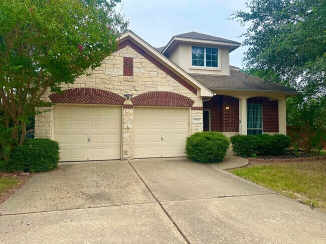 Foto del edificio - 4 BED 3 BATH IN PFLUGERVILLE TX