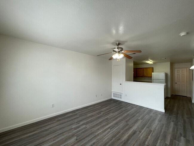 Building Photo - 3401 Turner Ave