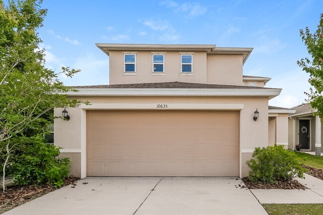 Building Photo - 10635 Laguna Plains Dr