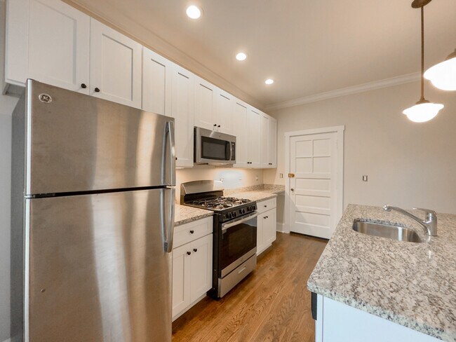 Foto del edificio - 1364 E 52nd St