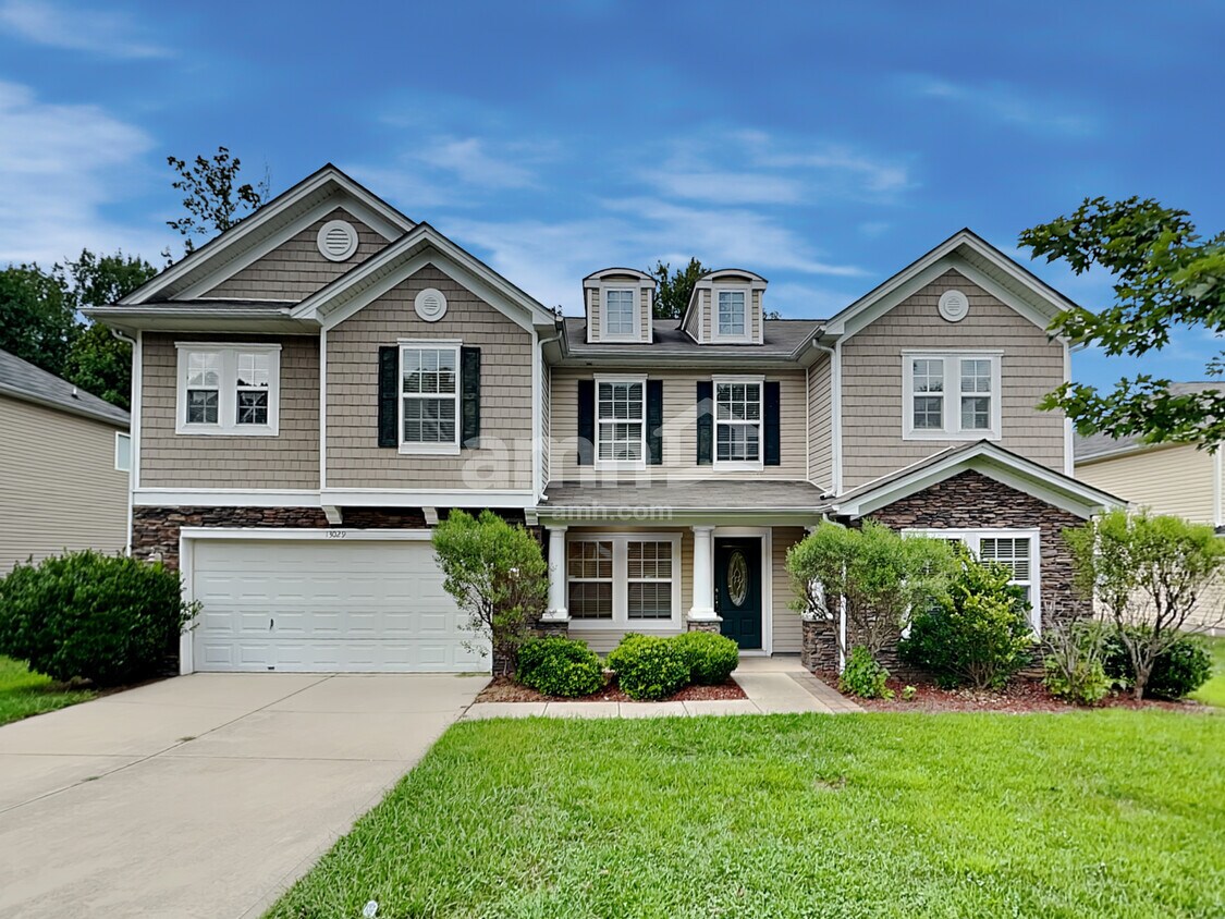 Foto principal - 13029 Blaze Manor Lane