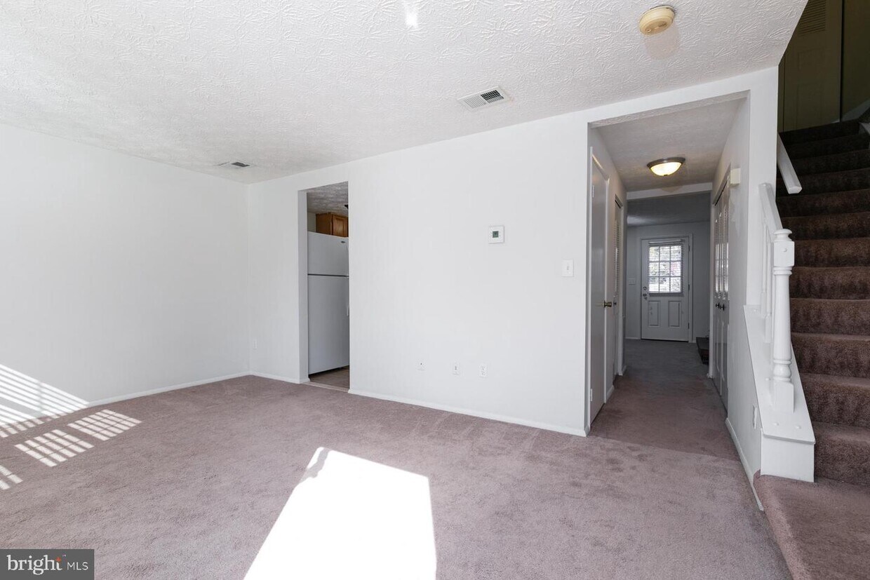 Primary Photo - 12158 Purple Sage Ct